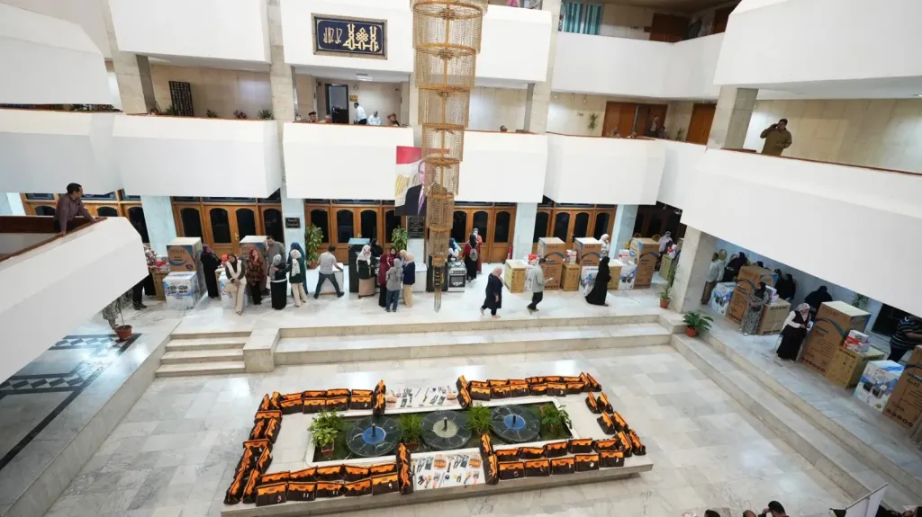 محافظ أسيوط يقدم أجهزة عرائس لـ50 فتاة من الأولى بالرعاية ويؤكد مبادرة إنسانية تع