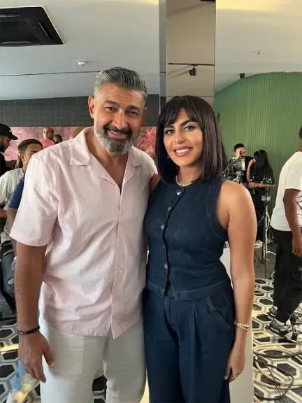 بعد 18 سنة، ياسر جلال يُعيد تجربة حمادة عزو بمسلسله ”كلهم بيحبوا مودي”