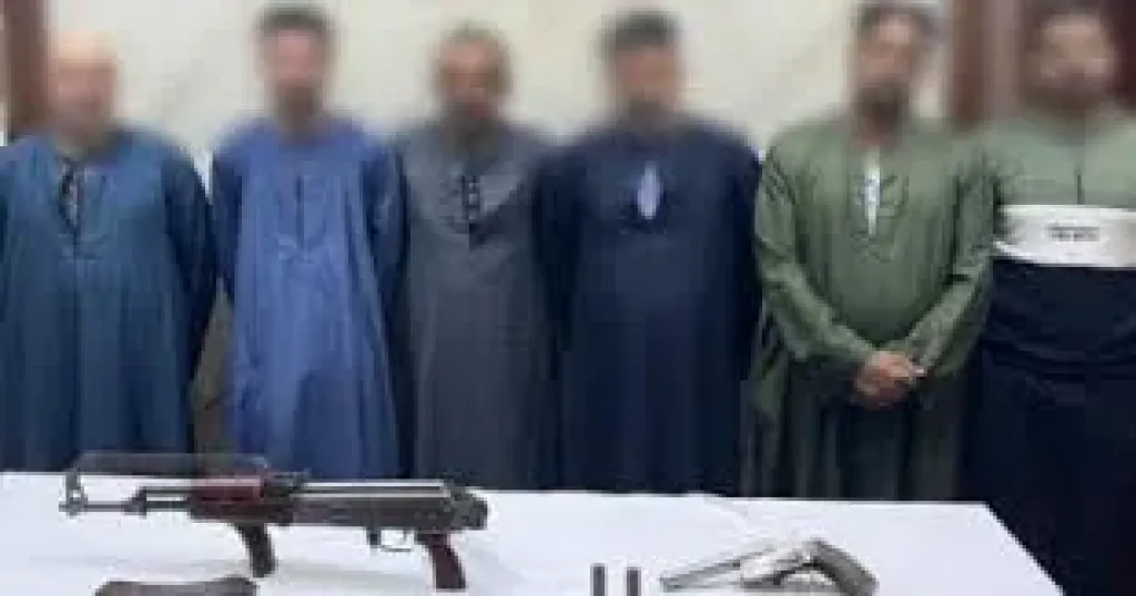 سقوط عصابة الزئبق الأحمر فى المنيا.. وقائع نصب بمادة كيميائية