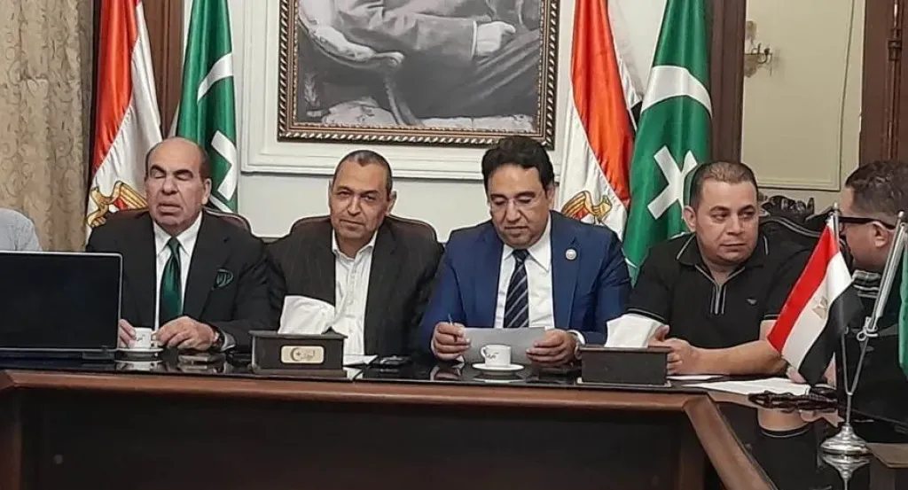 الهضيبي: غرفة عمليات ”الوفد” في حالة انعقاد مستمر لمتابعة سير العملية الانتخابية