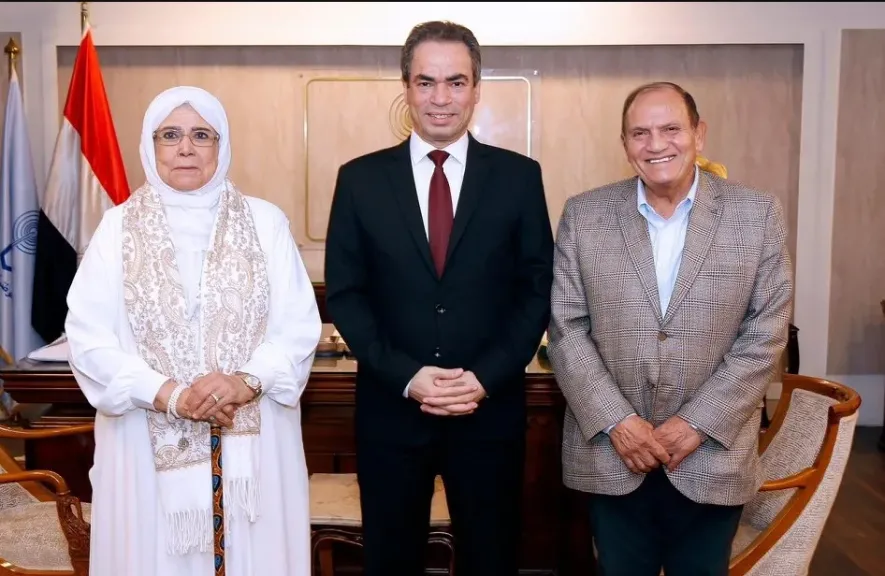 إذاعة القرآن الكريم تُحيي الذكرى الـ 45 لرحيل الشيخ الحصري