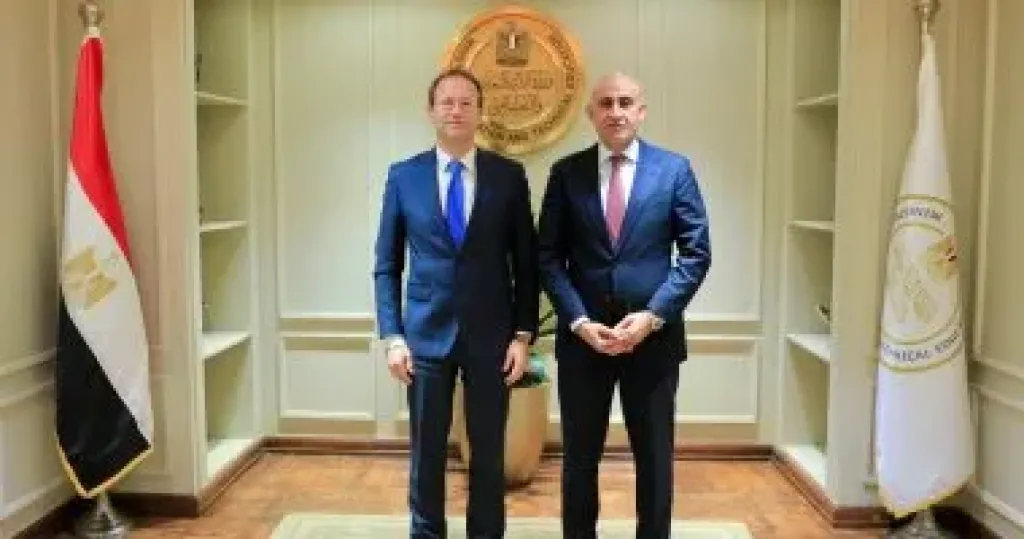 وزير التعليم: تعزيز الشراكات الدولية لمنح شهادات دولية معتمدة لخريجى المدارس الفنية