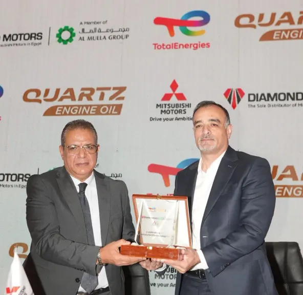 تجديد شراكة توتال إنرجيز ودايموند موتورز لتزويد سيارات ميتسوبيشي بزيوت Quartz عالية الجودة