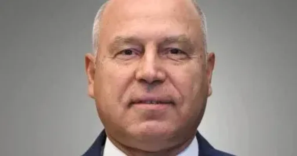 وزير النقل: خطة شاملة لتطوير صناعة النقل البحرى بتكلفة 300 مليار جنيه