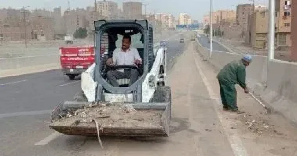 قنا.. حملة نظافة مكبرة ترفع 51 طنًا من المخلفات بأبوتشت