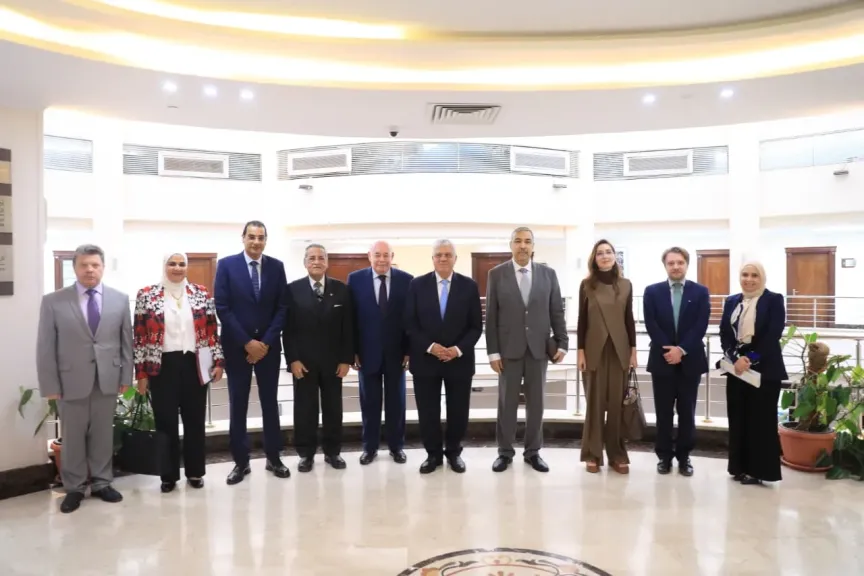 وزير التعليم العالي يستقبل الممثل الخاص للرئيس الروسي لبحث تعزيز التعاون الأكاديمي والعلمي