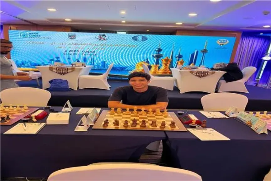 أدهم قنديل يحصد ذهبية البطولة العربية للشطرنج.. ومكافأة فورية للاعب