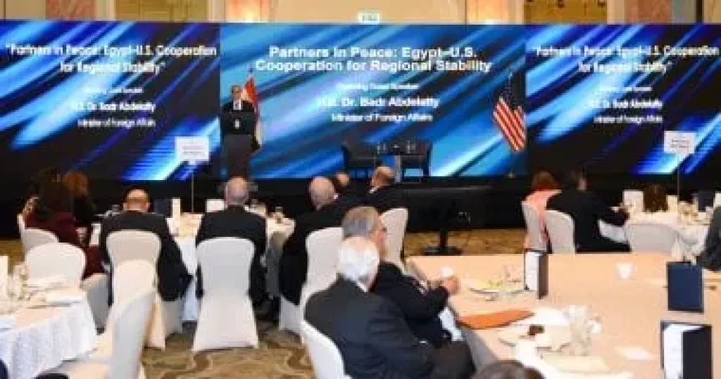 وزير الخارجية يلقى كلمة حول أزمات المنطقة فى غرفة التجارة الأمريكية بالقاهرة