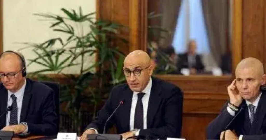 وزير التعليم: أتوجه بالشكر للرئيس السيسى تقديرا على اهتمامه البالغ بالتعليم