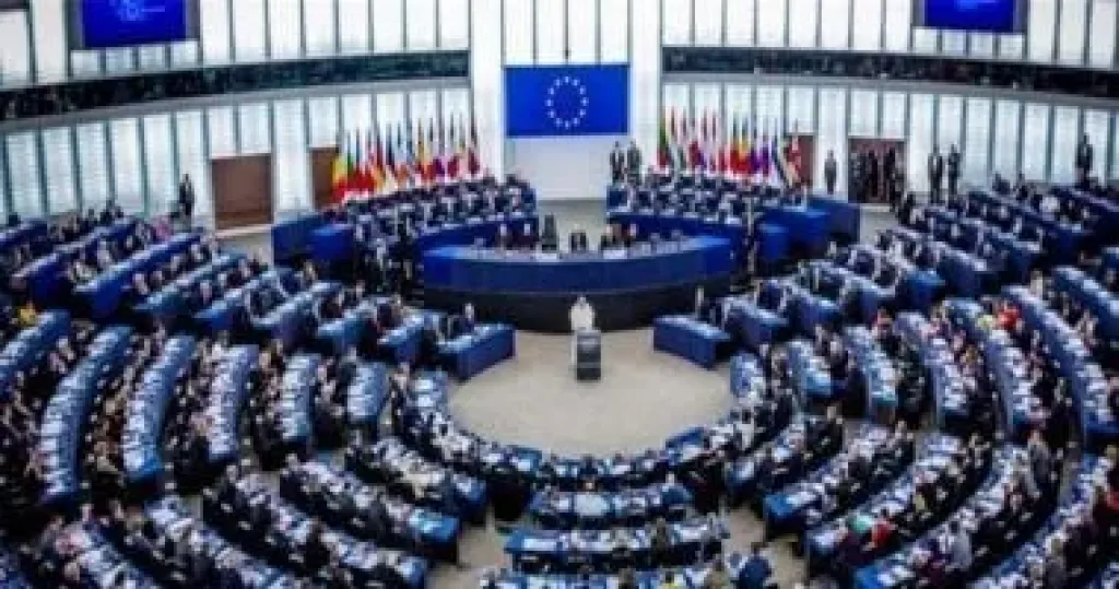 البرلمان الأوروبي يوافق على برنامج استثمار دفاعي جديد بـ 1.5 مليار يورو