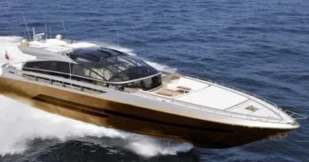 غرفة سياحة الغوص تصدر بيانا عن شحوط يخت مرسى علم