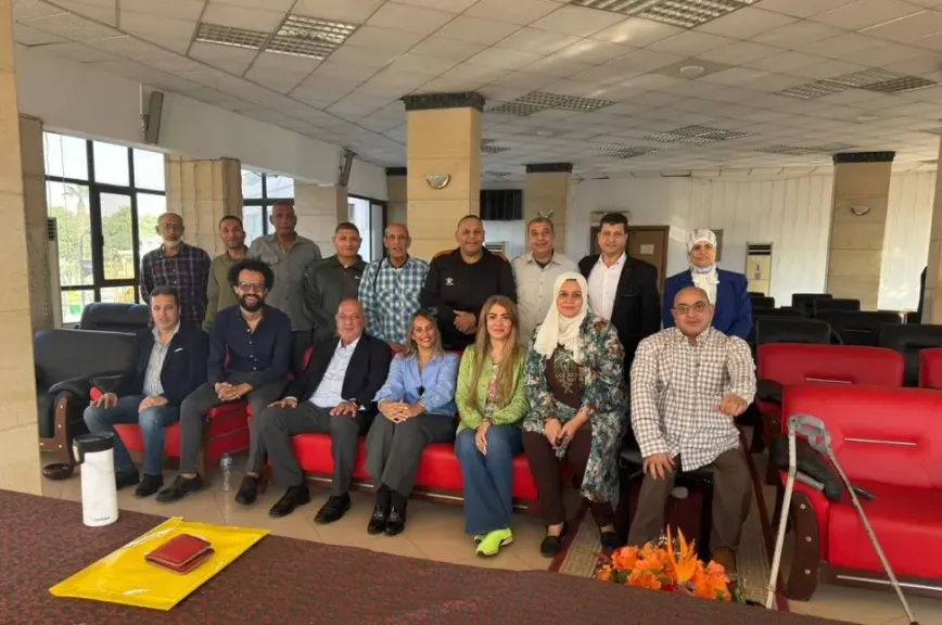 اعتماد الاجتماع التأسيسي لاتحاد كرة القدم الساق الواحدة برئاسة محمد عادل حسنى