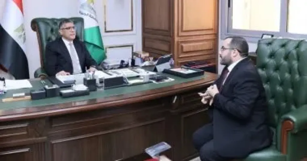 محافظ الجيزة: تطوير عيادات الصف والبدرشين والبراجيل