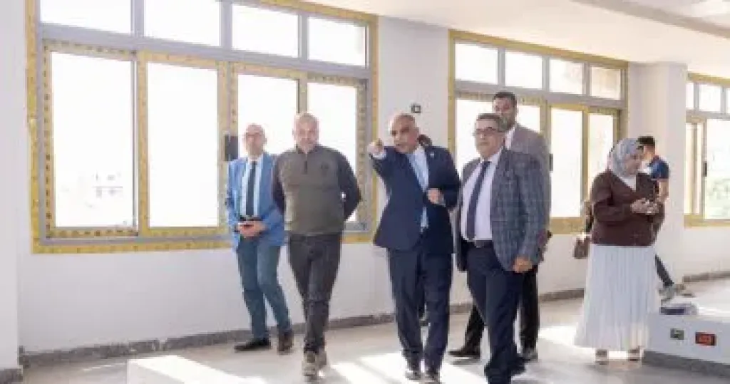 رئيس جامعة طنطا يتفقد سير العمل بالمشروعات الإنشائية