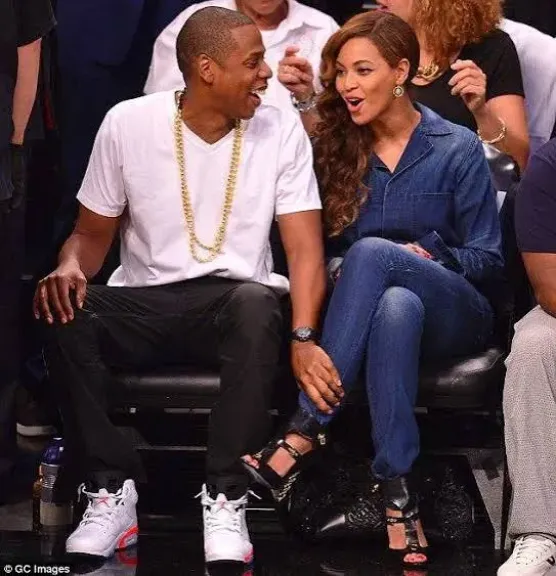 فيديو محرج لـ جاي زي وبيونسيه وابنتهما رومي