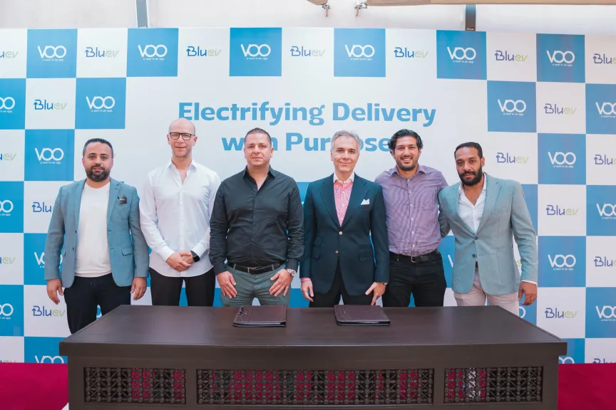 VOO App بالشراكة مع Blu EV تطلق لأول مرة في مصر منظومة موتوسيكلات دليڤري كهربائية صديقة للبيئة