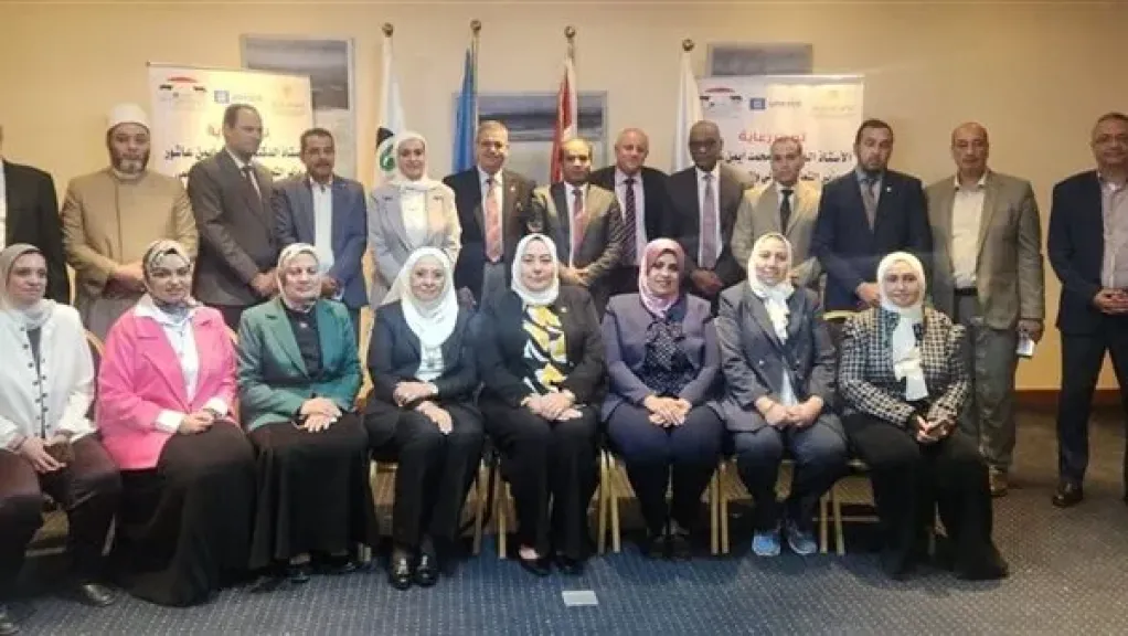 اللجنة الوطنية لليونسكو تنظم مائدتين مستديرتين حول التعليم الأخضر فى التعليم