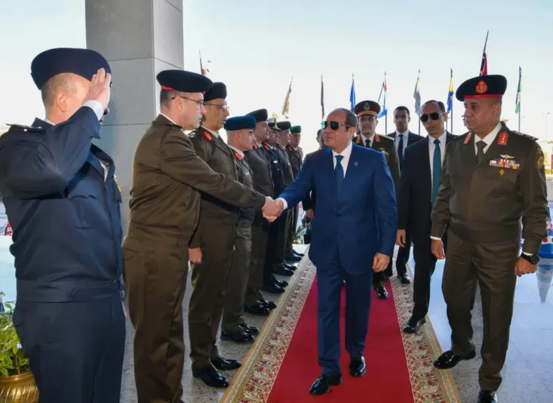 تفاصيل زيارة الرئيس السيسي للأكاديمية العسكرية المصرية والكليات العسكرية |صور