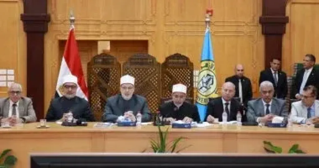 مجلس جامعة الأزهر يوجه الكليات بالاحتفاء باليوم العالمي للغة العربية