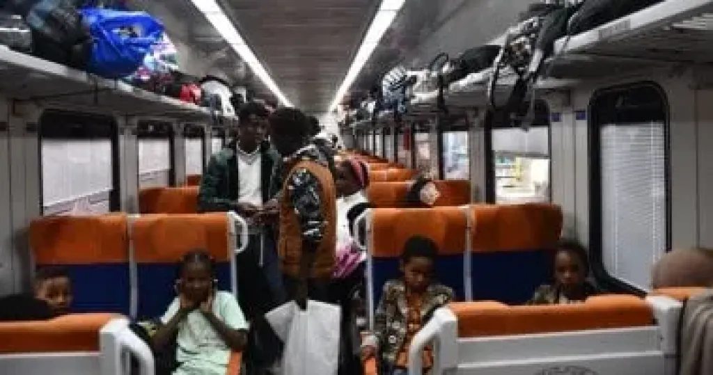 السكة الحديد تسيّر الرحلة الـ34 ضمن مشروع العودة الطوعية للأشقاء السودانيين