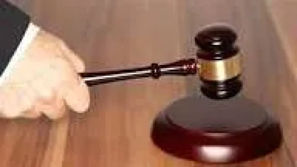 السجن 5 سنوات لعاطلين بتهمة الاتجار في البودر بروض الفرج