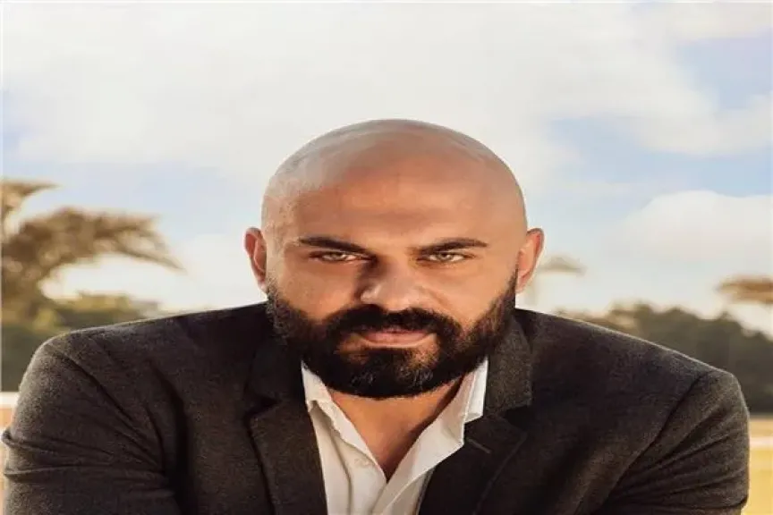 المحكمة تلزم أحمد صلاح حسني بدفع تعويض بسبب تحطيم سيارة