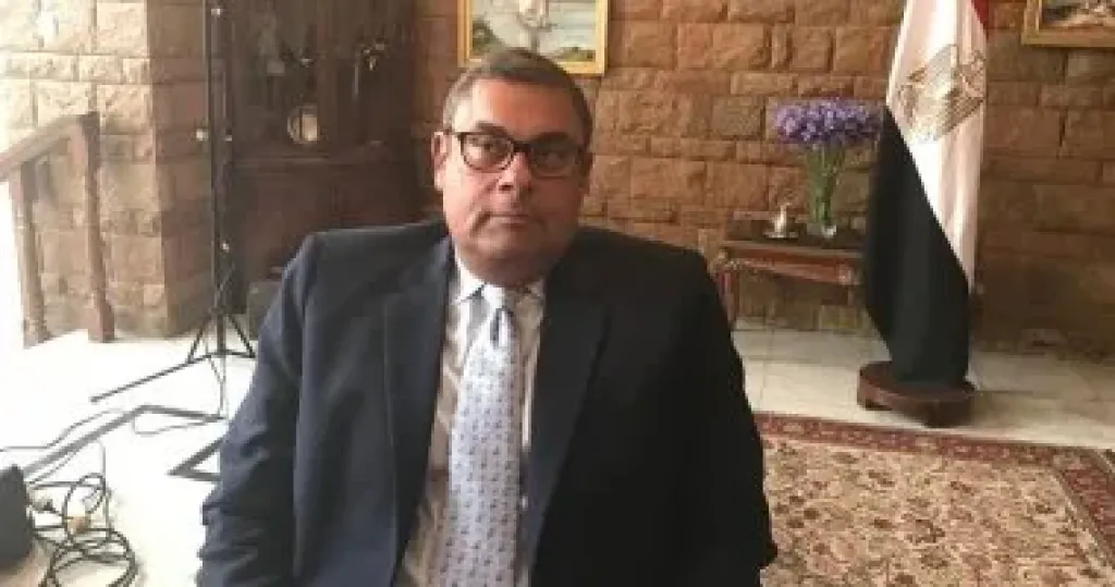 نائب وزير الخارجية يشيد بالشراكة بين مصر ومجموعة ميرسك للنقل البحرى