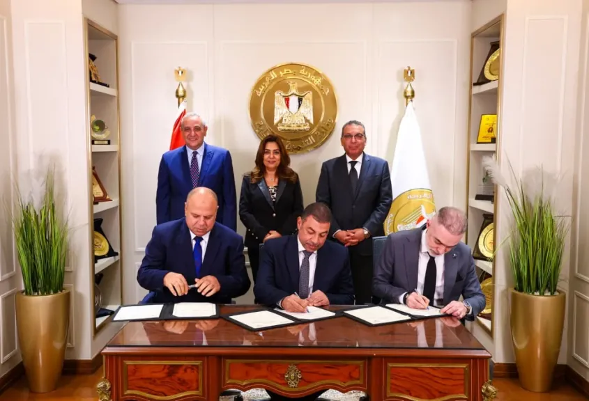 النقل يطرح حق انتفاع لإدارة مرفق النقل الداخلي بالغربية لتطوير الخدمة وتخفيف أعباء الدولة