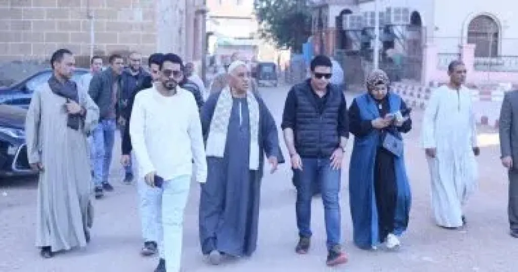 نائب محافظ سوهاج يستجيب لدعوة أهالي الجزيرة المستجدة بمركز المنشاة