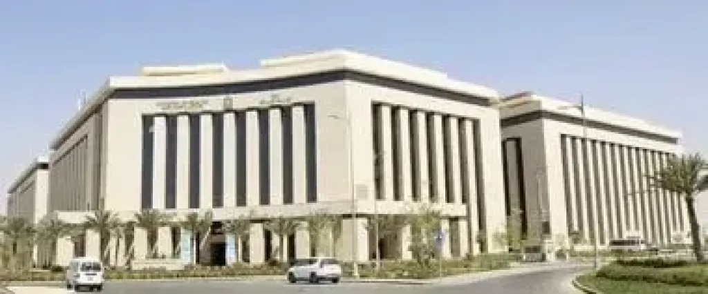 وزارة الصحة: فيروس الإيدز لا ينتقل بالمخالطة اليومية