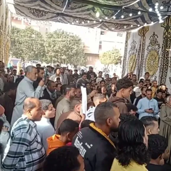 وقفة احتجاجية بشطانوف احتجاجا على خروج المرشح عبد الهادي فتحي خليل من السباق