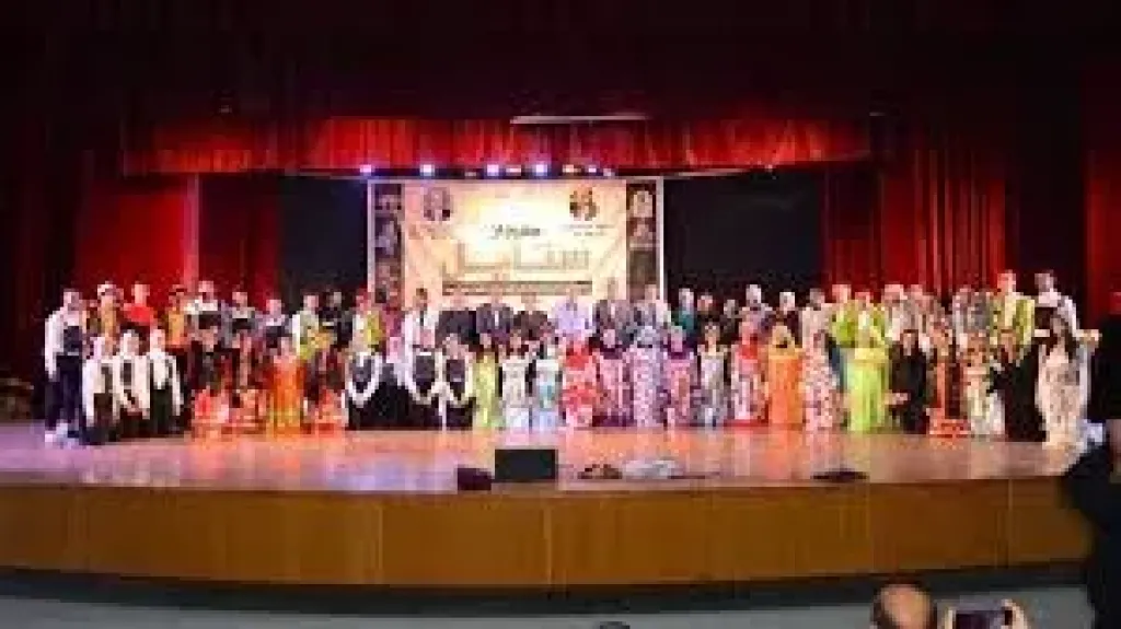 جامعة أسيوط تعلن الفائزين في المهرجان السادس للفنون الشعبية ”ستايل”   السبت 29/نوفمبر/2025 - 03:30 م مهرجان ستايل للفنون مهرجان ستايل للفنون الشعبية بجامعة أسيوط،  إيمان عمار  شارك طباعة