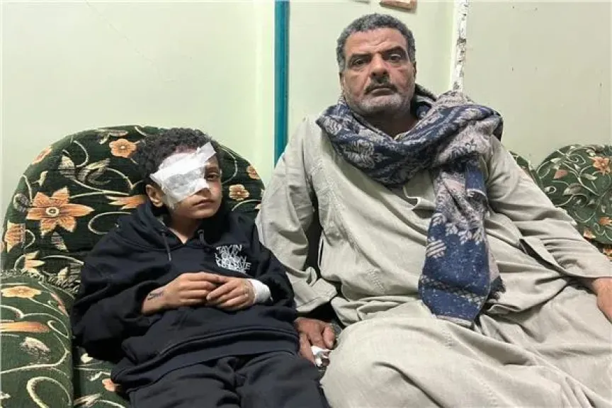 التحقيق مع مُعلمة لاتهامها بالتعدي على تلميذ والتسبب في فقد عينه بنجع حمادي