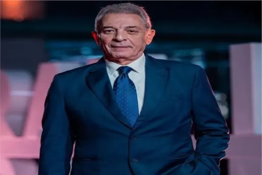 محمود حميدة: معرض الفن التشكيلي يمنحني تجربة مدهشة