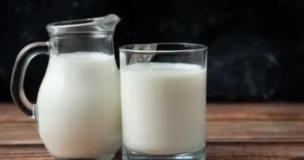 وزارة الصحة تحذر من حصول حديثى الميلاد على اللبن البقرى والجاموسى.. تفاصيل