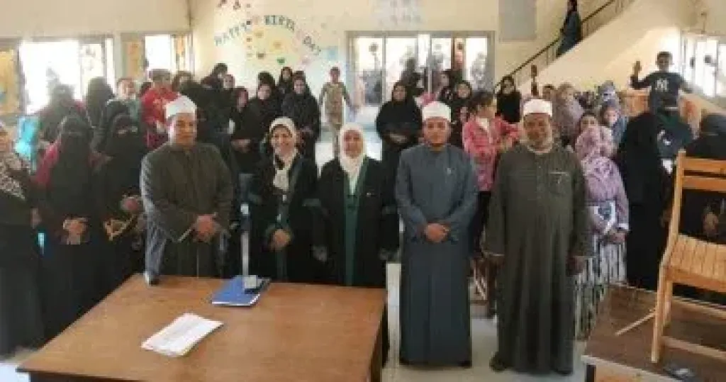 علماء وواعظات أوقاف سوهاج ينطلقون في قوافل توعوية بجميع مراكز المحافظة