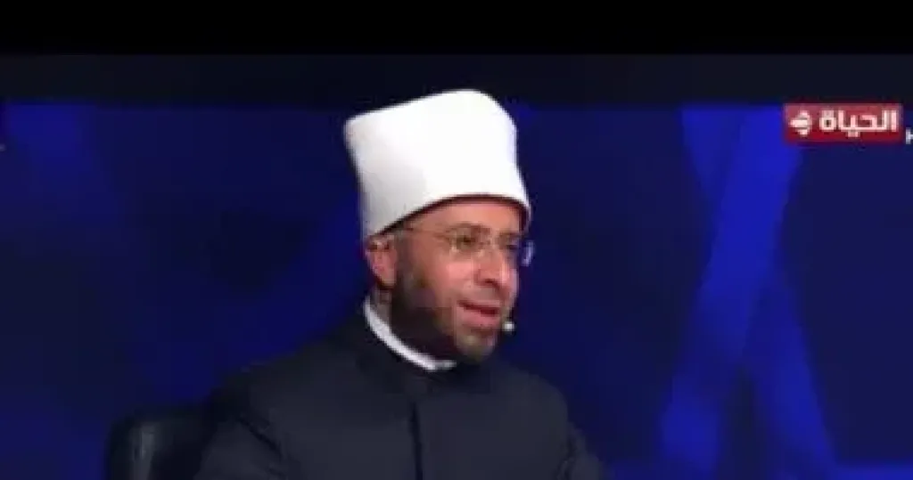 أسامة الأزهرى لمتسابق بدولة التلاوة: المسابقة يسعدها أن ترعى وتبرز موهبتك