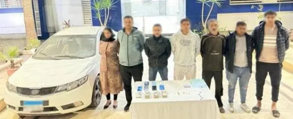 ضبط 7 أشخاص انتحلوا صفة رجال الشرطة لسرقة أموال ومصوغات ذهبية بالبحيرة