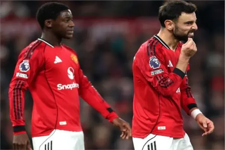 مانشستر يونايتد يتأخر أمام كريستال بالاس في الشوط الأول