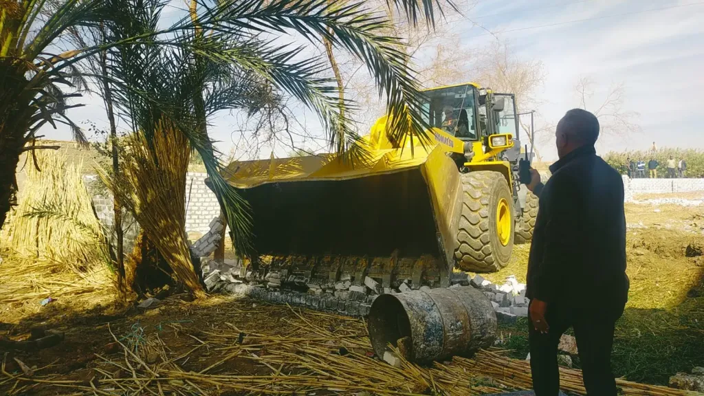 محافظ أسيوط: استرداد 2190 فدان خلال تنفيذ 42 قرار إزالة ضمن المرحلة الثالثة