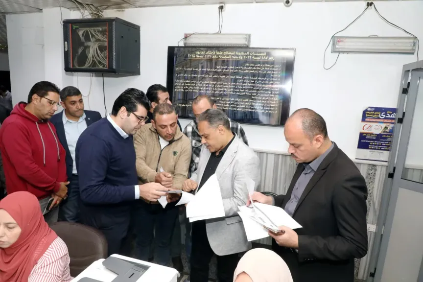 محافظ الشرقية يفاجئ  المراكز التكنولوجية لخدمة المواطنين بمركز الزقازيق