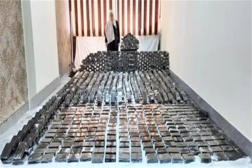 ضبط عناصر بؤر إجرامية تتاجر في المخدرات والأسلحة بالإسكندرية