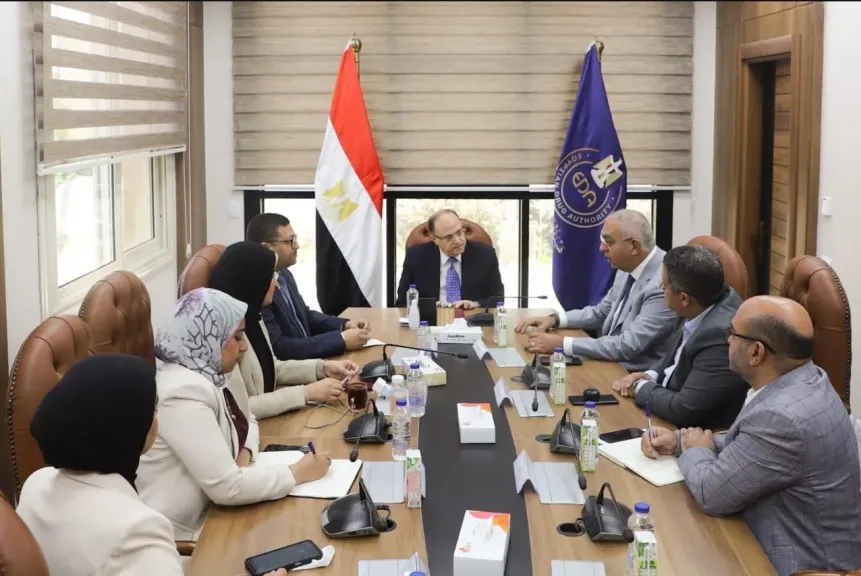 هيئة الدواء تبحث مع فارما أوفرسيز تعزيز كفاءة منظومة توزيع الدواء وسلاسل الإمداد بالسوق