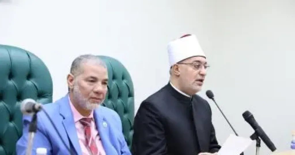 المفتى: الأخلاق بلا دين عبث والفصل بين العقيدة والسلوك يؤدي إلى خلل