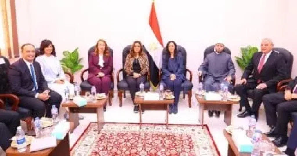 نبيلة مكرم: صندوق مكافحة الإدمان ينشر ثقافة التوعية والعلاج