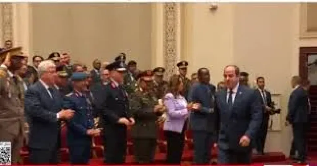 الرئيس السيسى يفتتح المعرض الدولى للصناعات الدفاعية إيديكس 2025