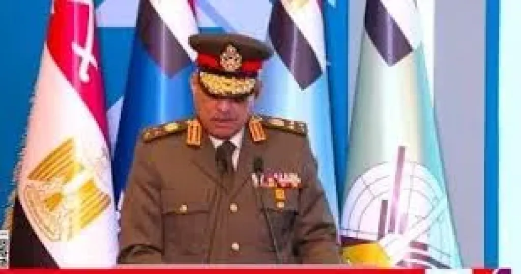 وزير الدفاع: معرض إيديكس منصة عالمية أمام الدول والشركات المنتجة لنظم التسليح