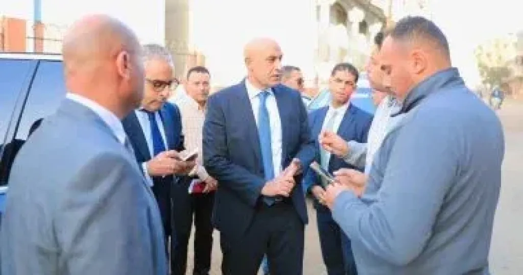 وزير التعليم يفاجئ مدارس البدرشين والصف بالجيزة لمتابعة انضباط سير العملية التعليمية