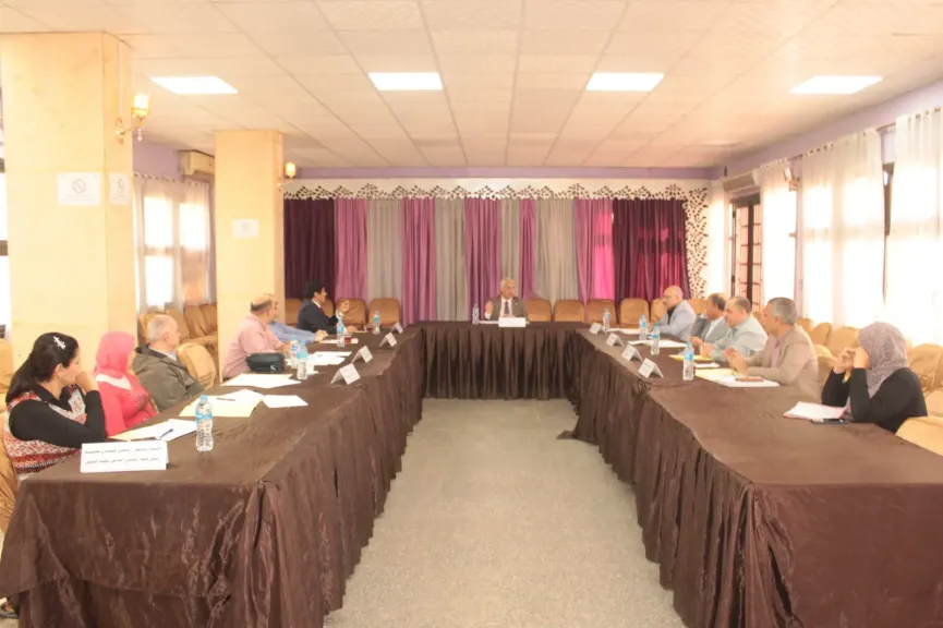 جامعة أسيوط تعقد اجتماع مجلس إدارة صندوق مركز الخدمة العامة بالقرية