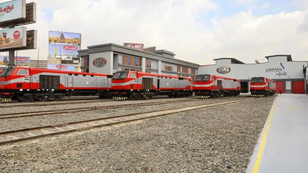 السكة الحديد ..استلام ورشه مهمشة الجديدة المخصصة لصيانة الجرارات